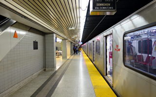 多倫多現有40個地鐵站台提供WiFi服務。（Shutterstock）
