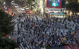 全球最繁忙路口在东京 每天200万人过马路