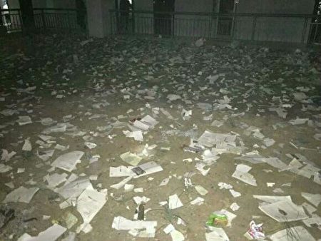 陝西普集中學突然下發禁令不允許各班級舉辦元旦晚會,引發該校近千名學生公開抗議。(受訪者提供)