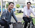 失手掌不失志  模具师研发电动义肢手