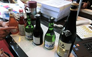 台中市超黨派議員再爆，在中友、SOGO百貨可買到日本福島縣的酒品。（黃玉燕/大紀元）