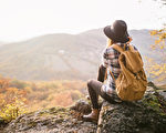 人生的旅行，有很多不同的形式。有人追逐山光水色；有人探索內心世界。(fotolia)