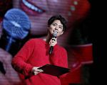 朴宝剑在亚洲巡回粉丝见面会中，演唱中文歌受粉丝欢迎。（宝辉娱乐提供）