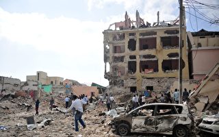 索马利亚饭店遭恐攻 爆炸扫射酿13死