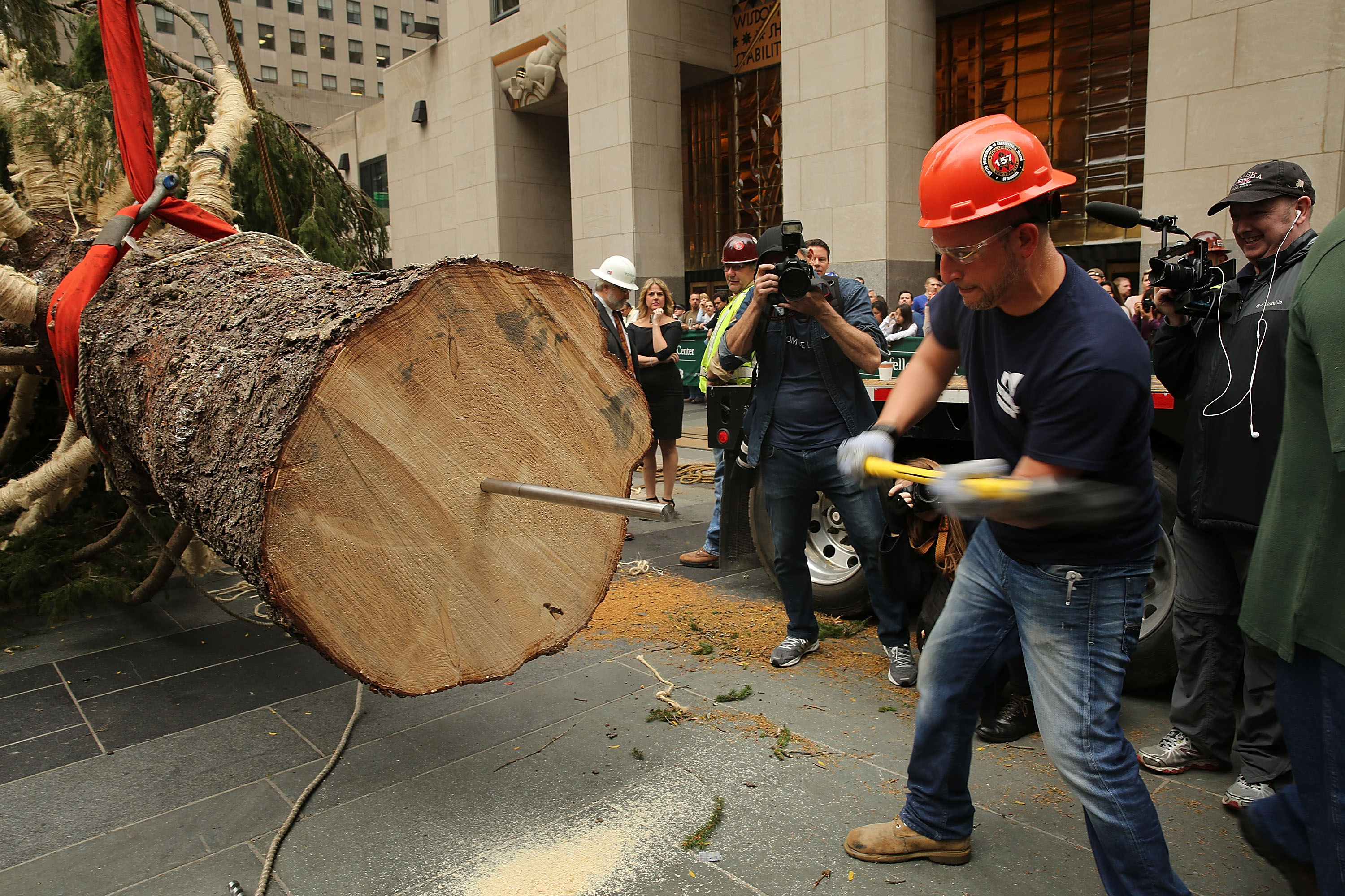 洛克菲勒圣诞树节后何处去？ | 住房| 慈善| 洛克斐勒| 大纪元