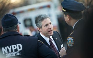 紐約警察將漲薪 未來七年漲11%