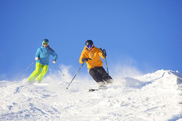 滑雪是一项需要掌握平衡技巧的运动。（Okemo滑雪渡假村提供）