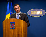 羅馬尼亞總理葛林多努宣布，羅馬尼亞政府5日將撤銷讓特定貪腐除罪化的一項緊急命令。(Photo credit should read ANDREI PUNGOVSCHI/AFP/Getty Images)