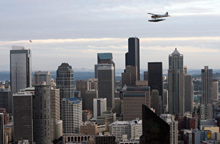 西雅图市中心。(GABRIEL BOUYS/AFP/Getty Images)
