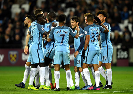 本輪英超排名前六的球隊當中,僅有曼城一家取得了勝利。 (Mike Hewitt/Getty Images)