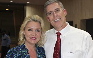 歷史老師觀神韻慶50歲生日「精采 有意義」