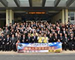 企业抢人才 开放在学生尝试就业