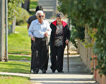 週二，澳洲生產力委員會發布的一份退休金草案報告提議對員工退休金帳戶的開戶方法進行徹底改革，以改變員工同時擁有數個退休金帳戶的現狀。 (Scott Barbour/Getty Images)