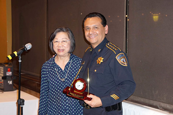 上任兩個月 哈里斯郡警長自評業績「良好」