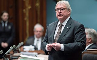 3月14日，魁北克卫生部长巴海特在魁省议会回答反对党质询。（加通社）