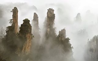 黃東明巨幅攝影的「山水觀」與東方情懷
