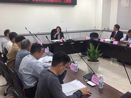 轻轨施工交通冲击高市议员办公听会 大顺路 车流量 大纪元