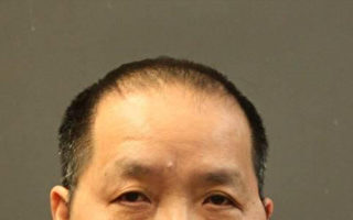 華男輾妻 遭控謀殺罪