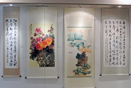 中華書法傳承學會於基隆舉辦「丹青聯誼，翰墨續緣」兩岸詩書畫交流展。（周美晴／大紀元）