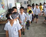 监理站VR虚拟实境 小朋友体验大车内轮差
