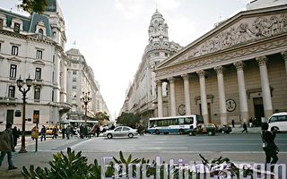 阿根廷首都连5场爆满“神韵演员如神降世”