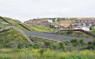 川普邊境樣板牆選址加州聖地亞哥
