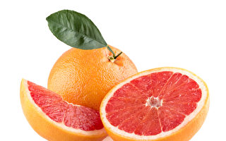 為什麼在服用某些藥物時 不能吃葡萄柚？