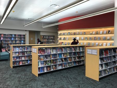 法拉盛图书馆儿童阅览室经过两年的装修，重新开放。