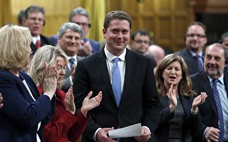 保守黨黨領希爾現身國會：我們關注「勤勞的加拿大人」