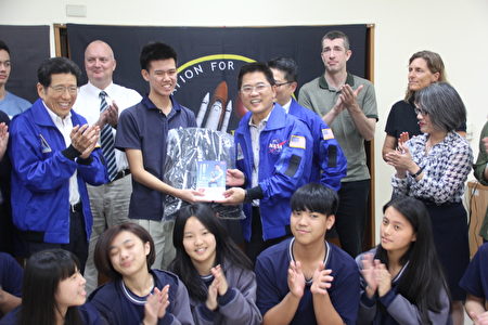 从小梦想当太空人 台高中生获选NASA上课