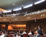 养猪场污染10余年 员山乡民举布条抗议