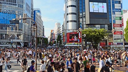 澀谷街頭，人潮擁擠。(cegoh/CC/Pixabay)