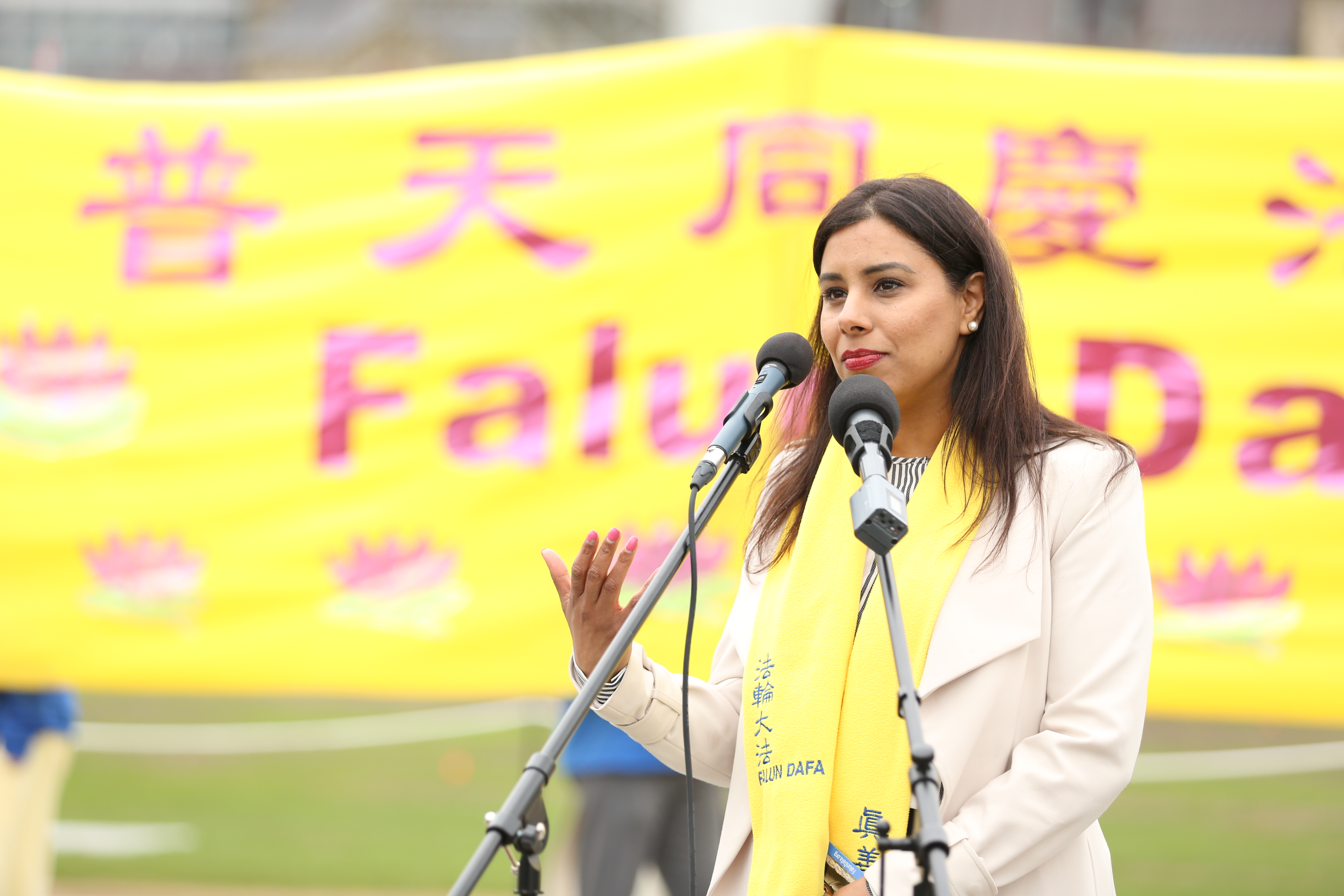 Ruby Sahota議員在發言中說:「請記住我會站在你們一邊,我會竭盡全力傳播對迫害的關注,幫助你們在加拿大和國外繁榮發展。」(艾文/大紀元)