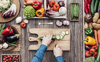 组图：六种“奇葩”养生蔬菜的切法