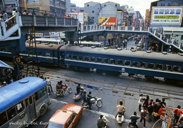 80年代左右的台湾！日本摄影师还原怀旧美照| 纯朴| 老照片| 大纪元