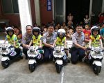 强化交安札根幼儿 幼儿园师生参观警局