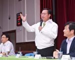 桃园前瞻轨道计划 郑文灿：市民举双手双脚赞成