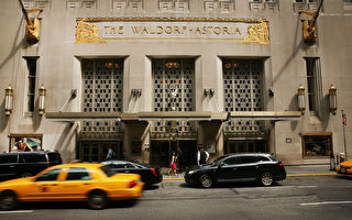 安邦成為中國四大國有銀行的十大股東之一。它也成為中國最大的海外投資者，收購對象從紐約華爾道夫酒店到日本房地產。圖為華爾道夫酒店。( Spencer Platt/Getty Images)