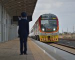 中共为肯尼亚建造天价铁路 当地人：太疯狂