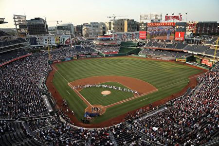 今年國會棒球共售出24，959張門票，創下了百餘年來的最高售票紀錄。（Win McNamee/Getty Images）