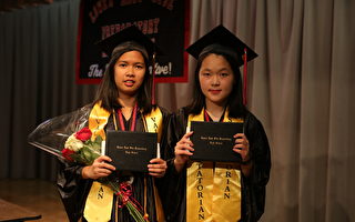 下东城高中毕业典礼 华裔学生谈心路历程
