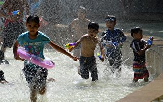 日本高温 一周4千人中暑6人死亡