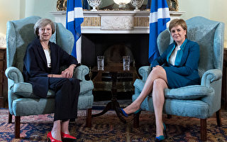 “有事跟我手下谈” 梅不再独见苏格兰领袖