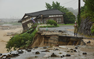 日本洪水死亡人数增至15人 至少14人失踪