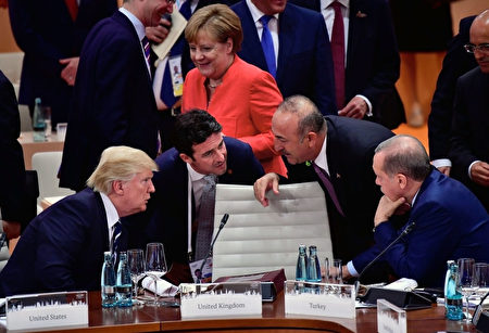 各國領導人在G20會議上。( Thomas Lohnes/Getty Images)