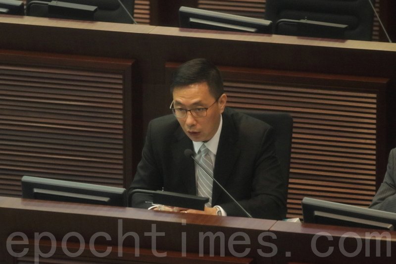 杨润雄表示，会考虑议员提出的无约束力临时动议，稍后以书面回应。又希望行政立法关系可逐步改善。（蔡雯文／大纪元）