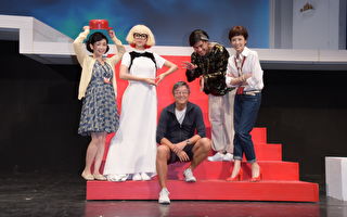 舞台剧《室友ROOMMATE》8月3日举行记者会。图左起为蔡灿得、夏于乔、王伟忠、黄迪扬、萧艾。（黄宗茂／大纪元）