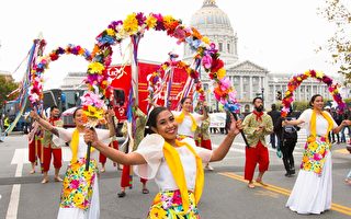 2017年8月12日，旧金山菲律宾文化节游行。（周容／大纪元）