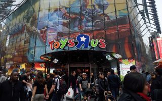 玩具反斗城进时代广场 抢攻八月游客潮