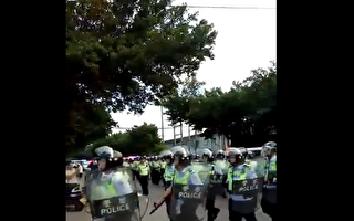 廣東華口村村民為土地維權，遭到警方鎮壓。（視頻截圖／志願者提供）